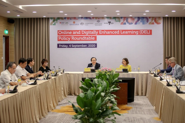Úc và Việt Nam hợp tác trao đổi phương pháp dạy học trực tuyến - 4 Úc và Việt Nam hợp tác trao đổi phương pháp dạy học trực tuyến - 4
