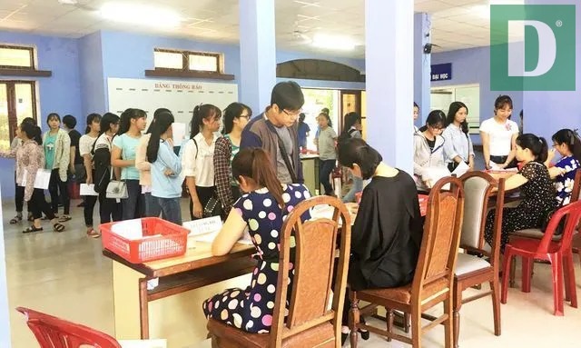 Đại học Huế công bố điểm trúng tuyển theo phương thức xét học bạ - 1 Đại học Huế công bố điểm trúng tuyển theo phương thức xét học bạ - 1