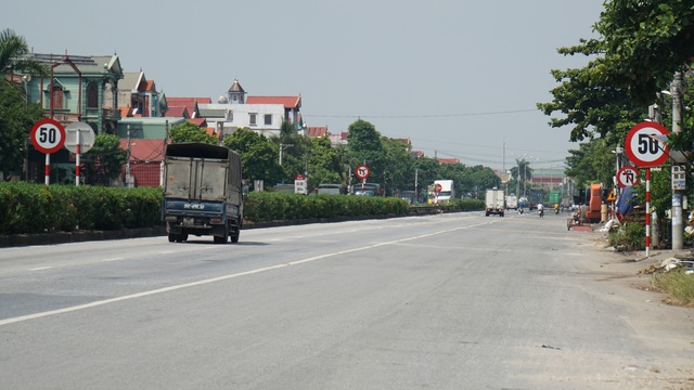 Chi 840 tỷ đồng để sửa chữa 30km quốc lộ 5 - 8 Chi 840 tỷ đồng để sửa chữa 30km quốc lộ 5 - 8