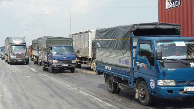 Chi 840 tỷ đồng để sửa chữa 30km quốc lộ 5 - 1 Chi 840 tỷ đồng để sửa chữa 30km quốc lộ 5 - 1
