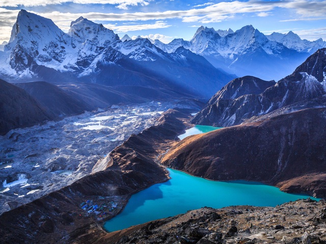 Tại sao các phi công không lái máy bay qua dãy Himalaya? - 2 Tại sao các phi công không lái máy bay qua dãy Himalaya? - 2