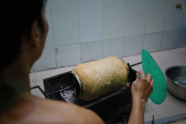 Gia đình 4 thế hệ làm giò chả thu 400 triệu đồng mỗi năm - 8 Gia đình 4 thế hệ làm giò chả thu 400 triệu đồng mỗi năm - 8