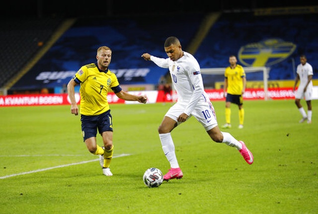 Griezmann missed the penalty, Mbappé scored for France to beat Sweden - 3