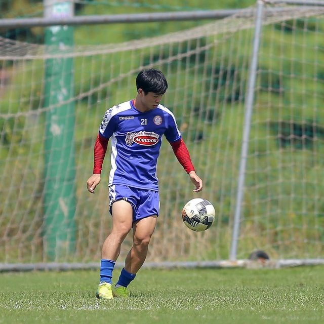 Công Phượng và hai tân binh Costa Rica tập luyện chờ V-League - 1 Công Phượng và hai tân binh Costa Rica tập luyện chờ V-League - 1