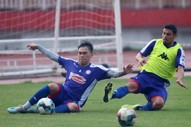 Công Phượng và hai tân binh Costa Rica tập luyện chờ V-League - 5 Công Phượng và hai tân binh Costa Rica tập luyện chờ V-League - 5