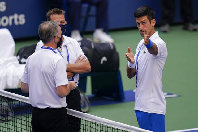 Trọng tài giải đấu US Open: “Không có lựa chọn khác dành cho Djokovic” - 2