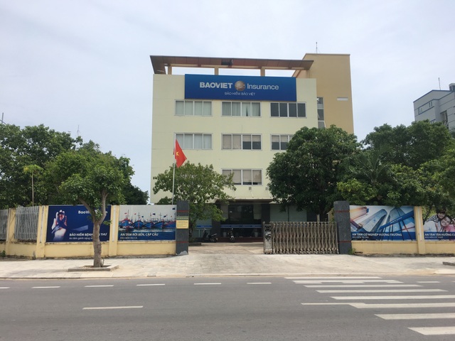 Thêm ngư dân gánh nợ vì tàu chìm gần 1 năm vẫn chưa được chi trả bảo hiểm - 3 Thêm ngư dân gánh nợ vì tàu chìm gần 1 năm vẫn chưa được chi trả bảo hiểm - 3