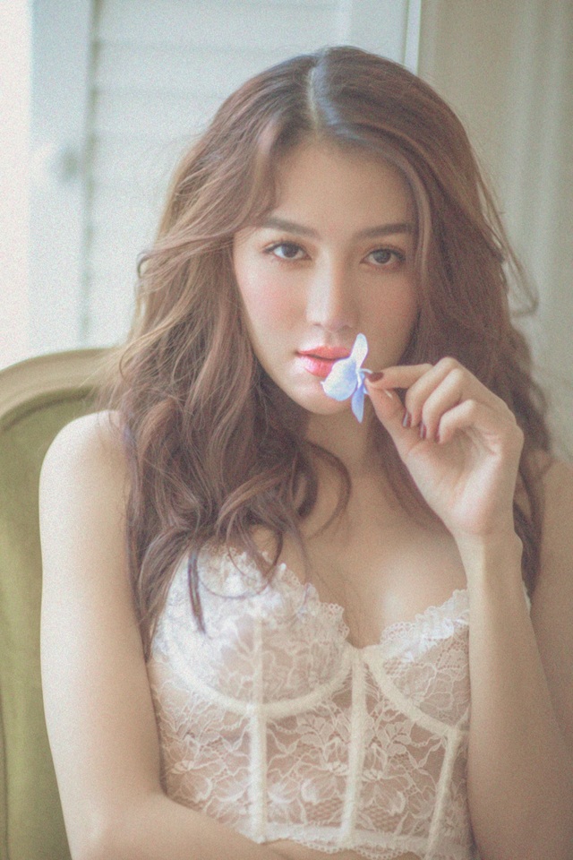 Lê Hà The Face khoe dáng thon gọn, tái xuất sau 3 năm ở nhà chăm con - 7 Lê Hà The Face khoe dáng thon gọn, tái xuất sau 3 năm ở nhà chăm con - 7