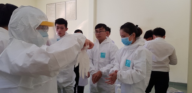 TPHCM: Ưu tiên bảo vệ học sinh nhỏ tuổi giữa đại dịch Covid-19 - 4 TPHCM: Ưu tiên bảo vệ học sinh nhỏ tuổi giữa đại dịch Covid-19 - 4