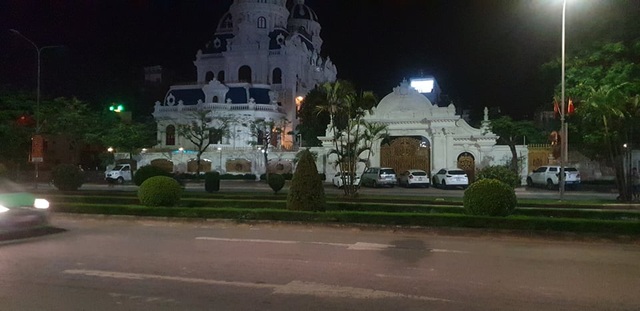 Bắt đại gia xăng dầu Ngô Văn Phát, khám xét lâu đài nguy nga ở Hải Phòng - 4