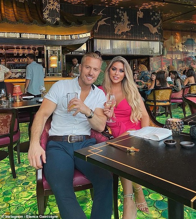 Bianca Gascoigne quyến rũ hơn từ khi có bồ mới - 3 Bianca Gascoigne quyến rũ hơn từ khi có bồ mới - 3