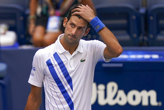 Djokovic sends letter asking fans to respect referee - 2