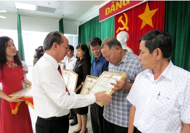 Trong 4 năm, hơn 20.000 hộ dân ở Phú Yên thoát nghèo - 3 Trong 4 năm, hơn 20.000 hộ dân ở Phú Yên thoát nghèo - 3