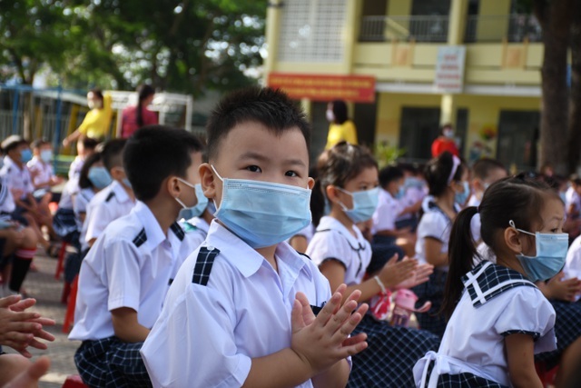 Quảng Ngãi: Đề nghị miễn học phí cho học sinh do ảnh hưởng Covid-19 - 1 Quảng Ngãi: Đề nghị miễn học phí cho học sinh do ảnh hưởng Covid-19 - 1