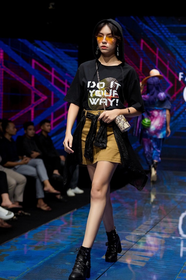 NTK An Thịnh giới thiệu BST thời trang dành cho thế hệ học sinh Gen Z - 2 NTK An Thịnh giới thiệu BST thời trang dành cho thế hệ học sinh Gen Z - 2