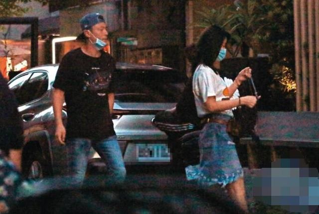 Sở hữu siêu xe gần 31 tỷ đồng, Lâm Tâm Như không nhận mình giàu có - 4 Sở hữu siêu xe gần 31 tỷ đồng, Lâm Tâm Như không nhận mình giàu có - 4