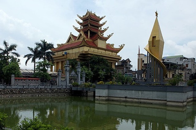 Làng đại gia ở Việt Nam, biệt thự không hiếm, có trăm tỷ phú gây choáng - 2 Làng đại gia ở Việt Nam, biệt thự không hiếm, có trăm tỷ phú gây choáng - 2