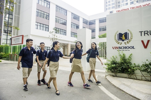 Vingroup bác bỏ tin đồn bán Vinschool và Vinmec - 1 Vingroup bác bỏ tin đồn bán Vinschool và Vinmec - 1