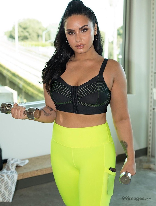 Demi Lovato từng có ý nghĩ tự tử khi mới 7 tuổi - 7 Demi Lovato từng có ý nghĩ tự tử khi mới 7 tuổi - 7