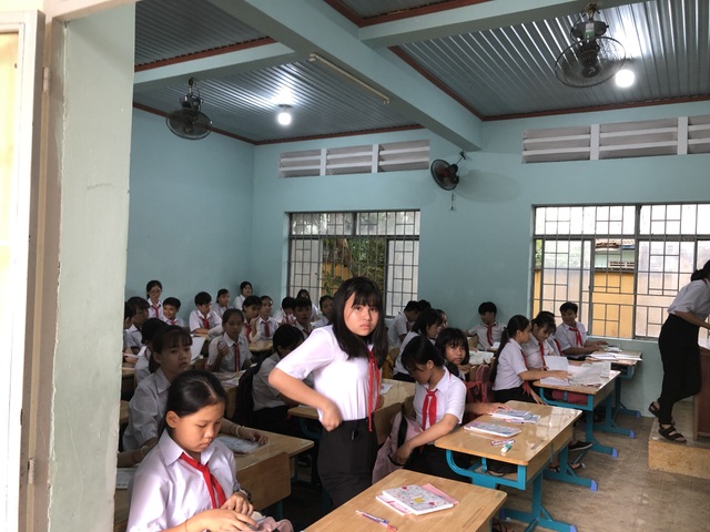 Thầy trò nơm nớp lo sợ khi học tập trong ngôi trường có nguy cơ đổ sập - 4 Thầy trò nơm nớp lo sợ khi học tập trong ngôi trường có nguy cơ đổ sập - 4