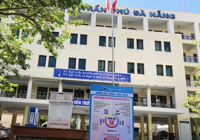 Giáo viên Đà Nẵng “vui như Tết” khi dọn sạch trường, lớp chờ đón học sinh - 9 Giáo viên Đà Nẵng “vui như Tết” khi dọn sạch trường, lớp chờ đón học sinh - 9