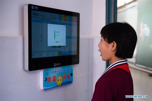 Trung Quốc bắt đầu năm học mới với những biện pháp phòng dịch nghiêm ngặt - 2 Trung Quốc bắt đầu năm học mới với những biện pháp phòng dịch nghiêm ngặt - 2