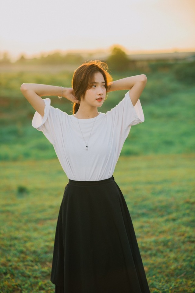 Xao xuyến với nét đẹp dung dị của nữ sinh trường Dệt may - 12 Xao xuyến với nét đẹp dung dị của nữ sinh trường Dệt may - 12