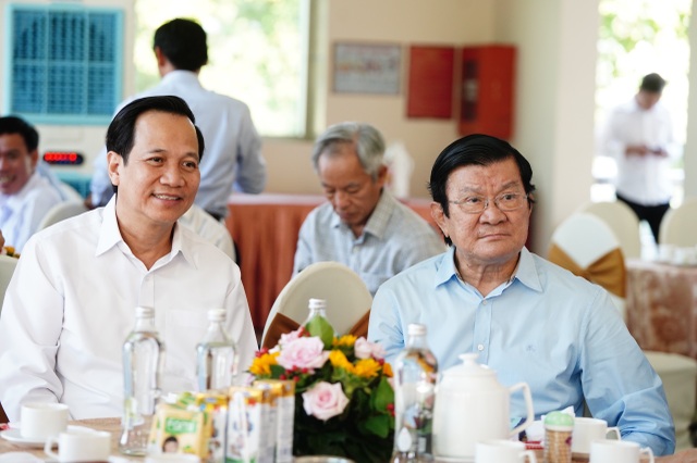 Bộ trưởng Đào Ngọc Dung tặng 300 triệu đồng giúp người có công xây nhà - 9 Bộ trưởng Đào Ngọc Dung tặng 300 triệu đồng giúp người có công xây nhà - 9