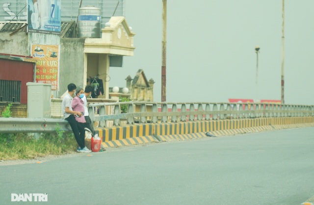 Cái bắt tay ma mãnh qua mặt CSGT của các nhà xe trên tuyến cao tốc - 10 Cái bắt tay ma mãnh qua mặt CSGT của các nhà xe trên tuyến cao tốc - 10