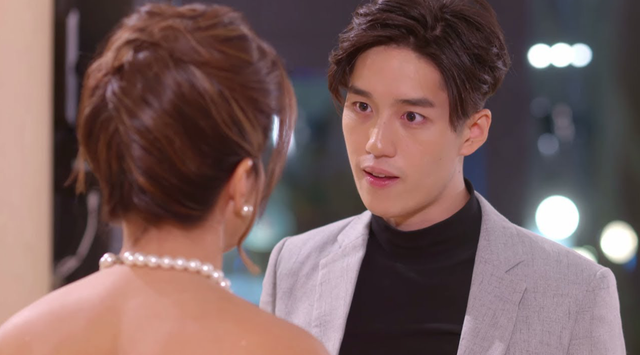 Bố mẹ ngỏ ý muốn con gái chu cấp tiền, con rể nói 1 câu tê tái - 2 Bố mẹ ngỏ ý muốn con gái chu cấp tiền, con rể nói 1 câu tê tái - 2