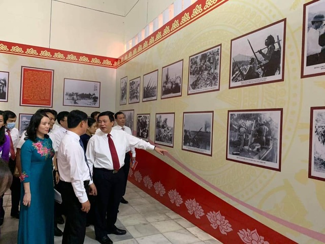 “Bảo tồn và phát huy giá trị hệ thống di tích Xô Viết Nghệ Tĩnh...” - 4 “Bảo tồn và phát huy giá trị hệ thống di tích Xô Viết Nghệ Tĩnh...” - 4