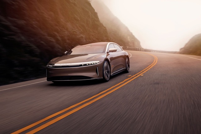 Sedan thể thao chạy điện Lucid Air - đối thủ cực gắt của Tesla - 7 Sedan thể thao chạy điện Lucid Air - đối thủ cực gắt của Tesla - 7