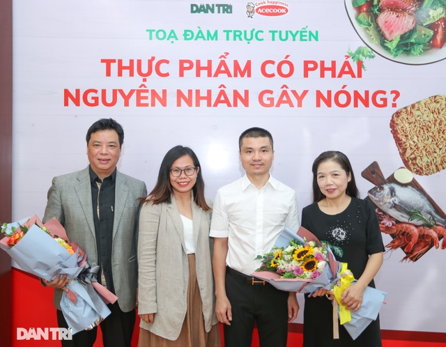 Tọa đàm trực tuyến: Thực phẩm có phải nguyên nhân gây nóng? - 2 Tọa đàm trực tuyến: Thực phẩm có phải nguyên nhân gây nóng? - 2