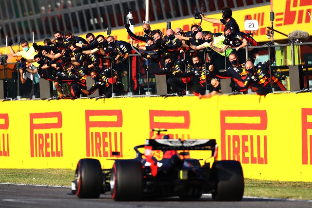 Tuscan Grand Prix 2020: Muốn bao nhiêu hỗn loạn cũng có - 22 Tuscan Grand Prix 2020: Muốn bao nhiêu hỗn loạn cũng có - 22