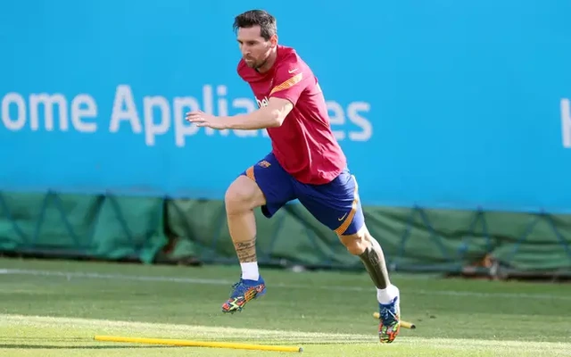 Barcelona gây sức ép, yêu cầu Messi giảm lương - 1 Barcelona gây sức ép, yêu cầu Messi giảm lương - 1