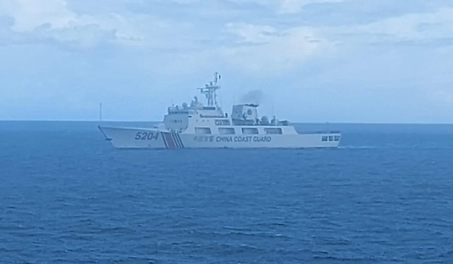 Biển Đông “nóng” vụ Indonesia đuổi tàu hải cảnh Trung Quốc - 2