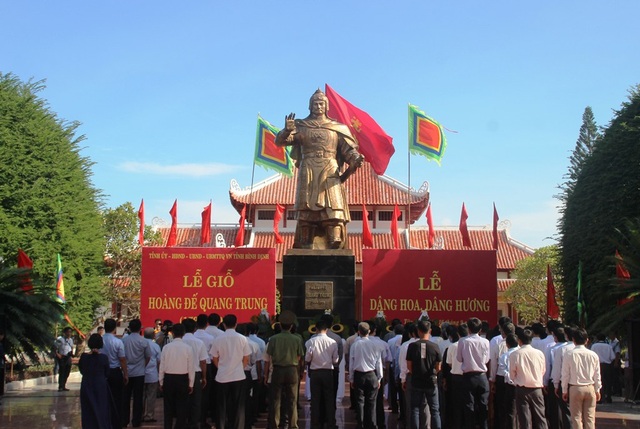 Bình Định: Tổ chức Lễ giỗ Hoàng đế Quang Trung - 1 Bình Định: Tổ chức Lễ giỗ Hoàng đế Quang Trung - 1