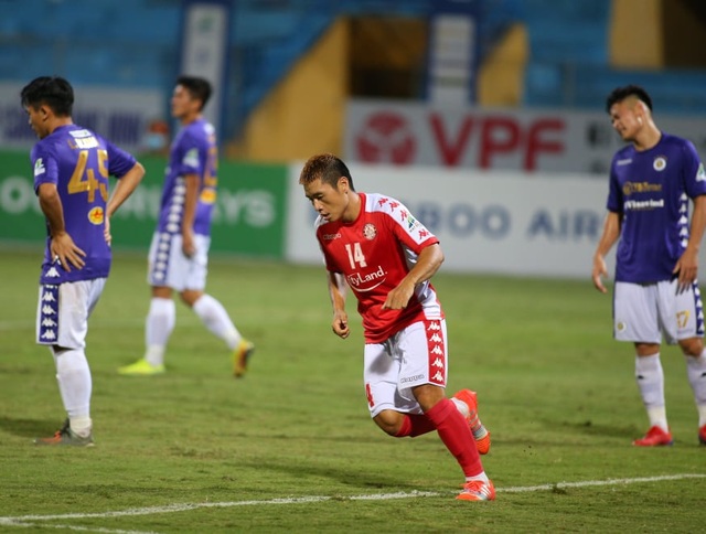 CLB Hà Nội 5-1 CLB TP.HCM: Văn Quyết, Quang Hải tỏa sáng rực rỡ - 7 CLB Hà Nội 5-1 CLB TP.HCM: Văn Quyết, Quang Hải tỏa sáng rực rỡ - 7