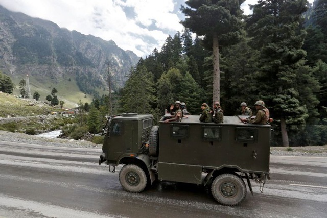 Ấn Độ nói Trung Quốc điều thêm 10.000 quân tới biên giới - 1