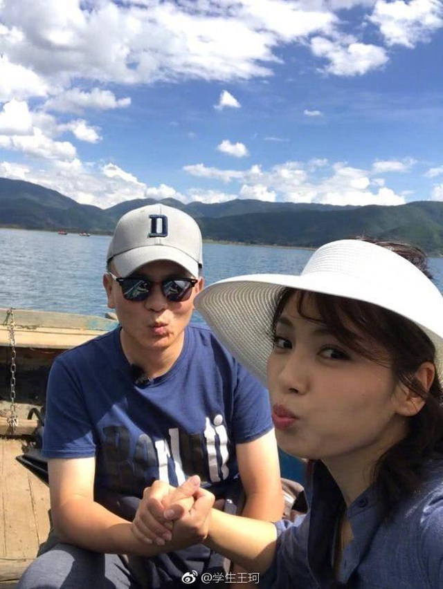 “Nàng A Châu” Lưu Đào đăng dòng trạng thái lạ, ẩn ý hôn nhân lục đục - 4 “Nàng A Châu” Lưu Đào đăng dòng trạng thái lạ, ẩn ý hôn nhân lục đục - 4