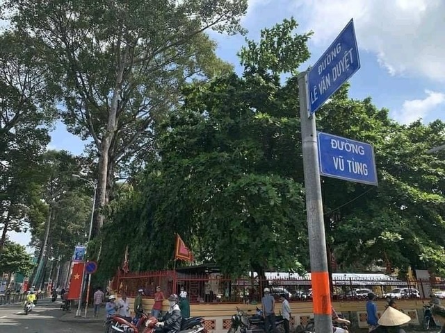 TPHCM chính thức đổi tên đường Đinh Tiên Hoàng thành Lê Văn Duyệt - 4 TPHCM chính thức đổi tên đường Đinh Tiên Hoàng thành Lê Văn Duyệt - 4