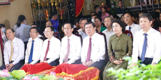 TPHCM chính thức đổi tên đường Đinh Tiên Hoàng thành Lê Văn Duyệt - 2 TPHCM chính thức đổi tên đường Đinh Tiên Hoàng thành Lê Văn Duyệt - 2