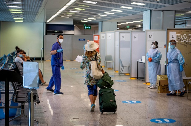 Sân bay đầu tiên trên thế giới đạt chuẩn 5 sao phòng Covid-19 - 1 Sân bay đầu tiên trên thế giới đạt chuẩn 5 sao phòng Covid-19 - 1