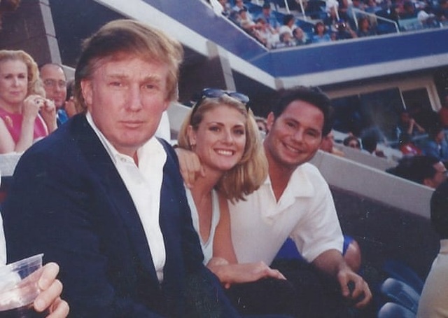 Cựu người mẫu cáo buộc ông Trump tấn công tình dục - 1 Cựu người mẫu cáo buộc ông Trump tấn công tình dục - 1
