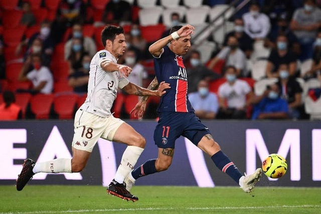 Diallo nhận thẻ đỏ, PSG may mắn giành chiến thắng phút bù giờ - 1 Diallo nhận thẻ đỏ, PSG may mắn giành chiến thắng phút bù giờ - 1