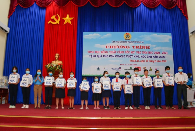 Hành trình 25 năm vì giá trị tốt đẹp cho cộng đồng - 1