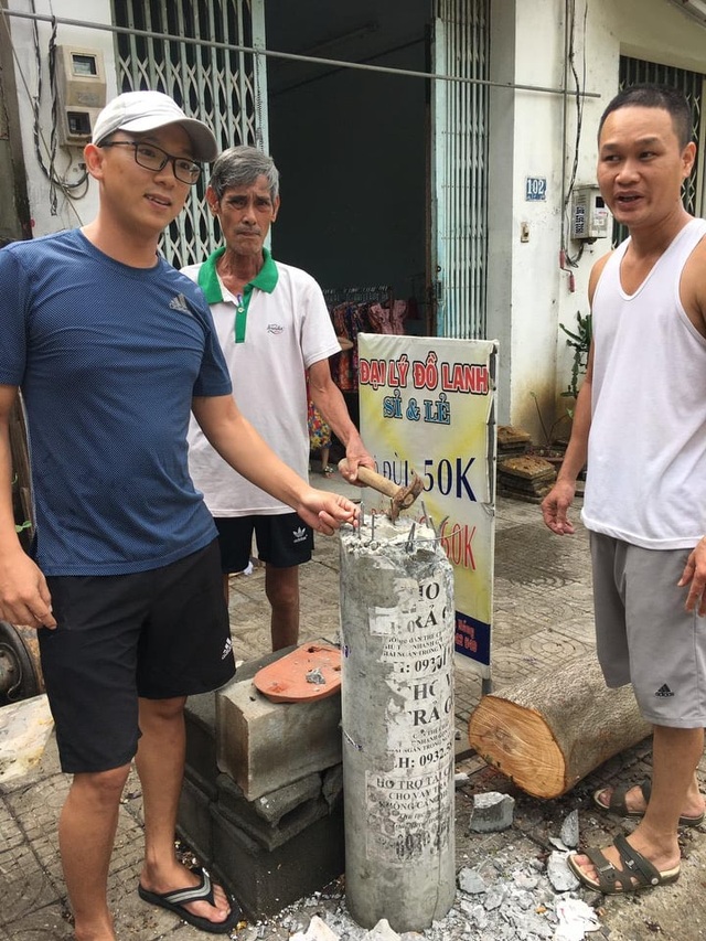 Điện lực Đà Nẵng phản hồi vụ cột điện “không lõi thép” bị gãy do bão số 5 - 1 Điện lực Đà Nẵng phản hồi vụ cột điện “không lõi thép” bị gãy do bão số 5 - 1