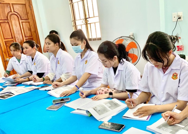 Trường nghề vẫn đói người học - 1 Trường nghề vẫn đói người học - 1