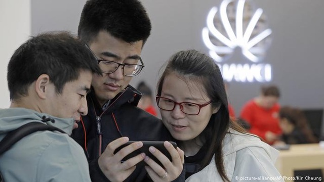 Công ty Trung Quốc dọa sa thải nhân viên dùng iPhone - 2 Công ty Trung Quốc dọa sa thải nhân viên dùng iPhone - 2