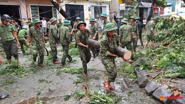 Thua Thien Hue struggled to overcome the damage caused by Typhoon No. 5-9